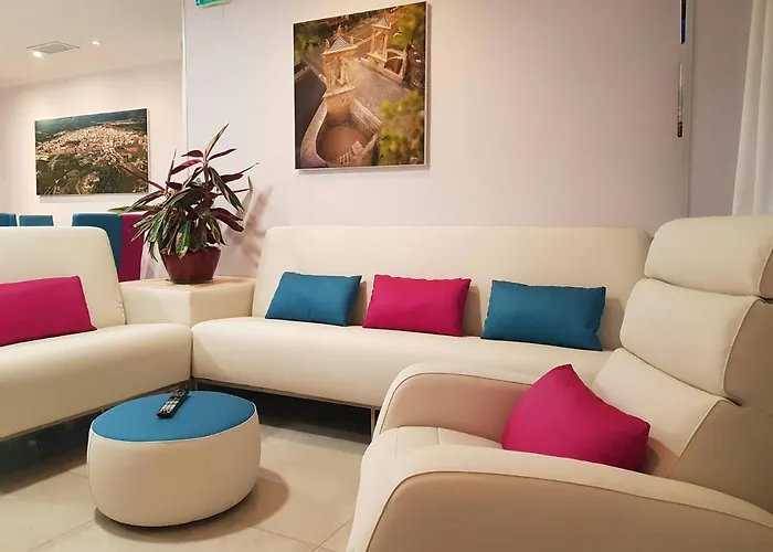 Hotel Avenida Plaza