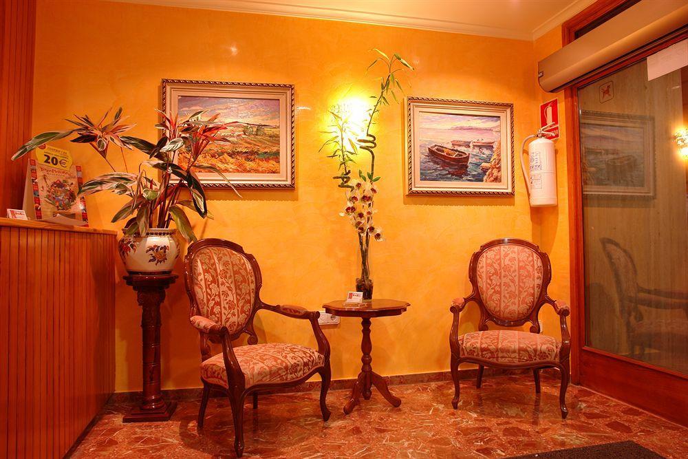 Avenida Plaza Hotel