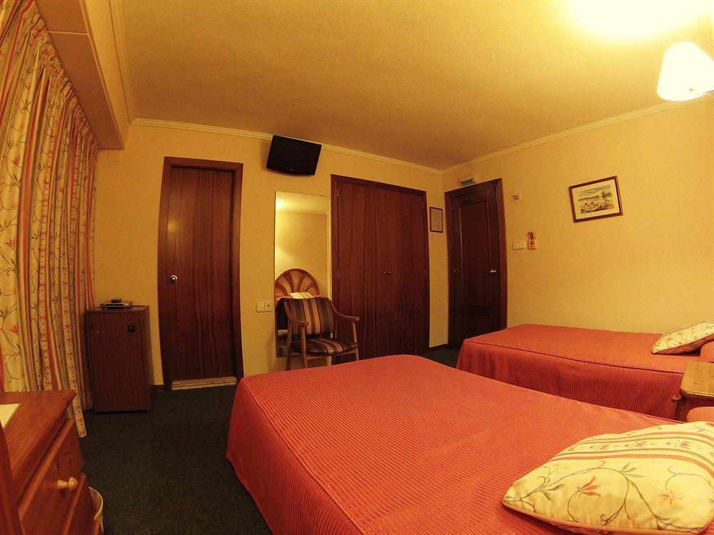 Avenida Plaza Hotel