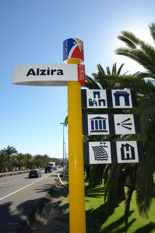 Avenida Plaza Hotel